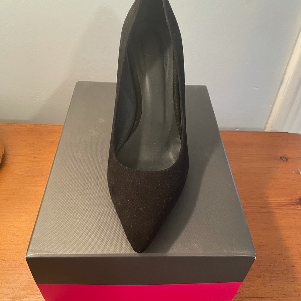 Theory high suede heels - Picture 3 of 5